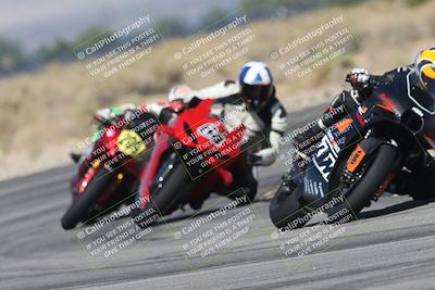 media/Oct-13-2025-Moto Forza (Mon) [[a66d839500]]/2-A Group/Session 3 (Turn 16)/